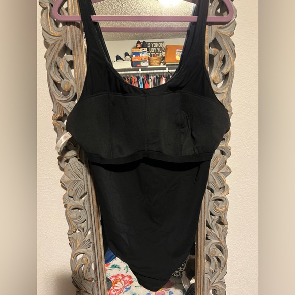 Lane Bryant Livi Swim One Piece Suit Beachin Ain’t Easy Black & White - Picture 7 of 9